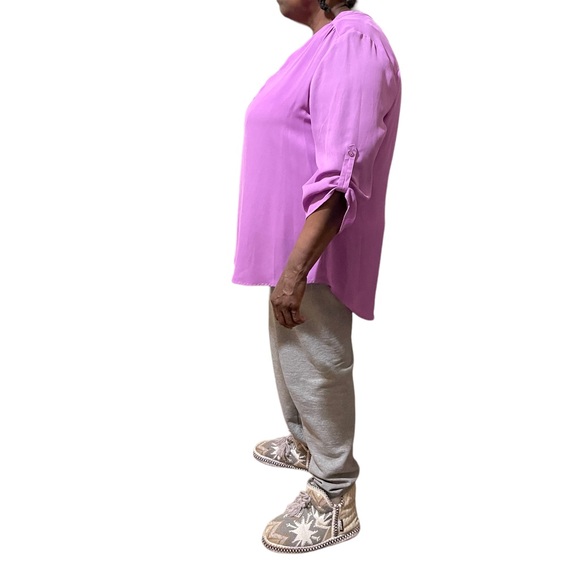 Wild fable lavender colored 3/4 sleeves Hilow blouse - Picture 2 of 3